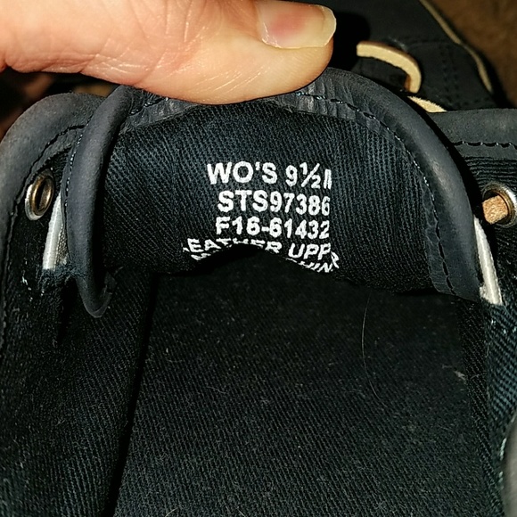 Woman's Sperry Suede shoes - Picture 4 of 4